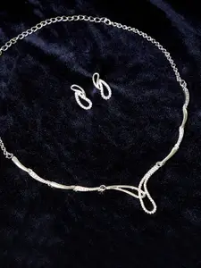 Voylla Women Silver Plated Necklace Set