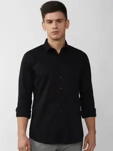 V Dot Men Black Solid Slim Fit Casual Shirt