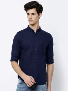 LOCOMOTIVE Men Navy Blue Slim Fit Solid Casual Shirt