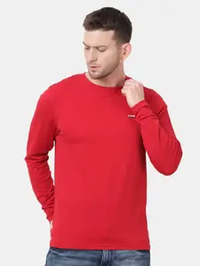 t-base Men Red Solid T-shirt
