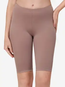 Soie Women Mid Rise Knee Length Cycling Shorts