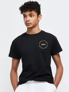 max Boys Black Typography Printed T-shirt