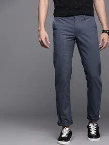 Louis Philippe Sport Men Blue Checked Tapered Fit Chinos Trousers