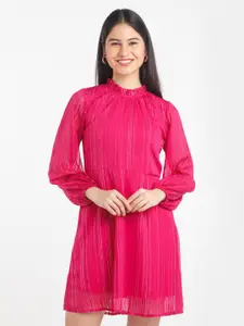 Zink London Women's Pink Solid Short Dress