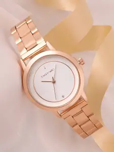 JOKER & WITCH Women White Dial & Stainless Steel Bracelet Style Straps Analogue Watch AMWW559