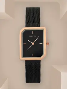 JOKER & WITCH Women Black Patterned Dial & Black Bracelet Mesh Strap Strap Analogue Watch