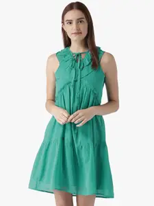 DODO & MOA Green Solid Tie-Up Neck Georgette Dress