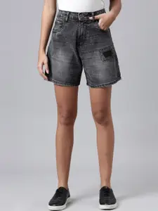 ZHEIA Women Grey Washed Loose Fit High-Rise Denim Shorts