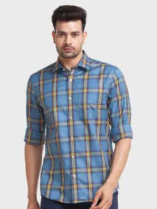 ColorPlus Men Blue Tailored Fit Checked Casual Shirt