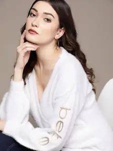 bebe Women Dull White Brighter Basics Wrap Style Fuzzy Pullover