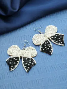Jazz and Sizzle Women Black Quirky Studs Earrings