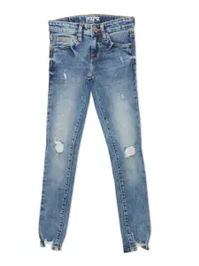 Pepe Jeans Girls Skinny Fit Mildly Distressed Stretchable Jeans