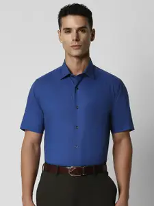 Van Heusen Men Blue Regular Fit Solid Formal Shirt