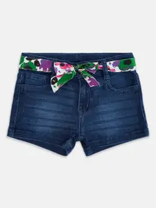 Pantaloons Junior Girls Blue Washed Fabric Belt Denim Short
