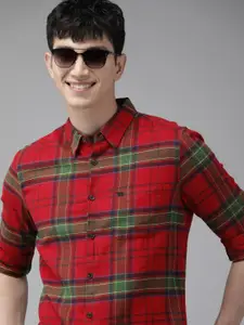 THE BEAR HOUSE Men Red & Green Classic Slim Fit Checked Cotton Casual Shirt