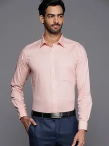 Raymond Men Peach-Coloured & Off-White Pure Cotton Self-Checked Slim Fit Formal Shirt