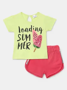 V-Mart Girls Printed T-shirt with Shorts