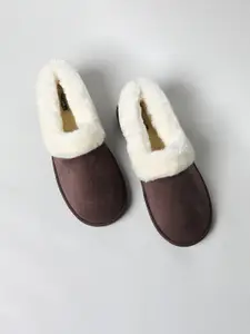 ONLY Women Coffee Brown Room Slippers