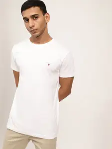 GANT Men White Solid Regular Fit Cotton T-shirt