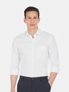 Arrow Men White Cotton Formal Shirt