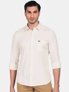 Arrow Sport Men White Slim Fit Cotton Casual Shirt
