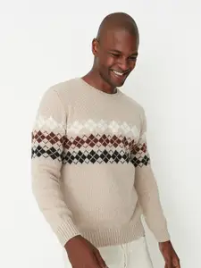 Trendyol Men Beige & White Printed Pullover Sweater
