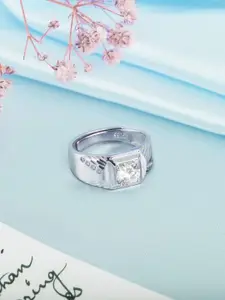 Zavya Men 92.5 Sterling Silver Cubic Zicronia Studded Finger Ring