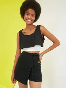 Trendyol Women Black Solid Mid-Rise Cotton Denim Shorts