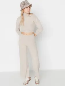 Trendyol Women Beige Solid Crop Top & Trousers