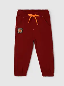 max Infant Boys Burgundy Solid Pure Cotton Joggers
