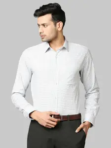 Raymond Men Blue Checked Pure Cotton Slim Fit Formal Shirt