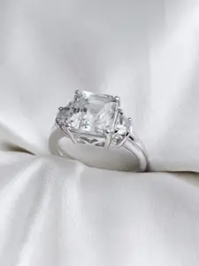 HIFLYER JEWELS Rhodium-Plated Silver-Toned & Topaz Stone Studded Finger Ring