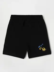 Juniors by Lifestyle Boys Black Solid Shorts