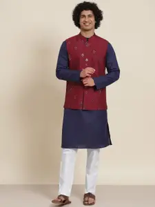 SOJANYA Men Navy Blue Pure Cotton Kurta with Pyjamas & Nehru Jacket