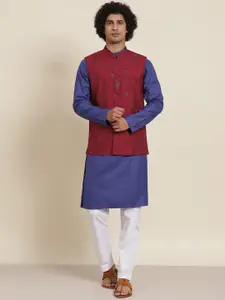 SOJANYA Men Blue Pure Cotton Kurta with Pyjamas & Nehru Jacket