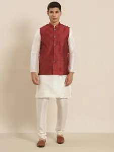SOJANYA Men White Kurta with Pyjamas & Nehru Jacket