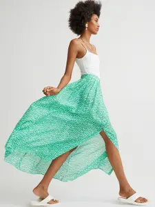 H&M Women Green Printed Flared Midi Skirt