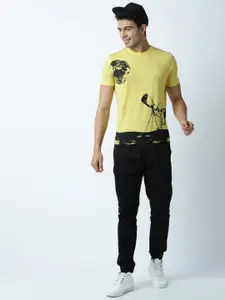 Huetrap Men Yellow Printed Round Neck T-shirt