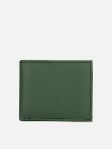 FOREVER 21 Men Black & Green Colourblocked PU Two Fold Wallet