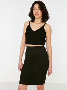 Trendyol Women Black Solid Knee Length Skirt