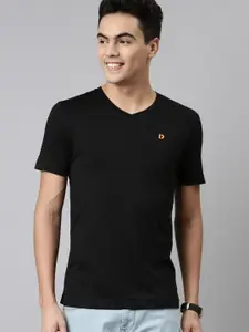 DIXCY SCOTT Men Black Solid V-Neck T-shirt