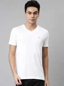 DIXCY SCOTT Men White V-Neck Solid T-shirt