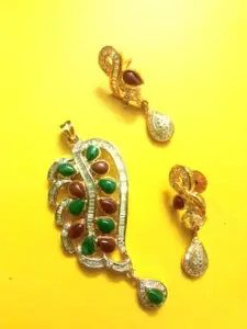 Runjhun Women Gold-Plated Green & Brown CZ-Studded & Beaded Pendant & Earrings Set
