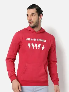 Campus Sutra Men Maroon Printed Hooded Sweatshirt