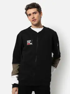 Campus Sutra Men's Black Solid Color-Blocked Regular Fit Zipper Sweatshirt For Winter Wear
