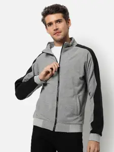 Campus Sutra Men Grey Colourblocked Cotton Sweatshirt