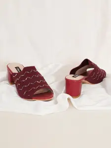 Sherrif Shoes Women Maroon Textured Party Block Heels