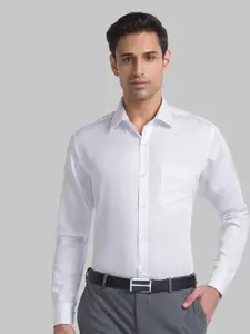 Raymond Men White Solid Pure Cotton Formal Shirt