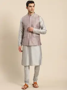 KISAH Men Grey Kurta with Churidar & Nehru Jacket