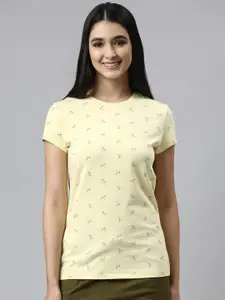 Enamor Women Yellow Printed Cotton Slim-Fit Lounge Tshirts